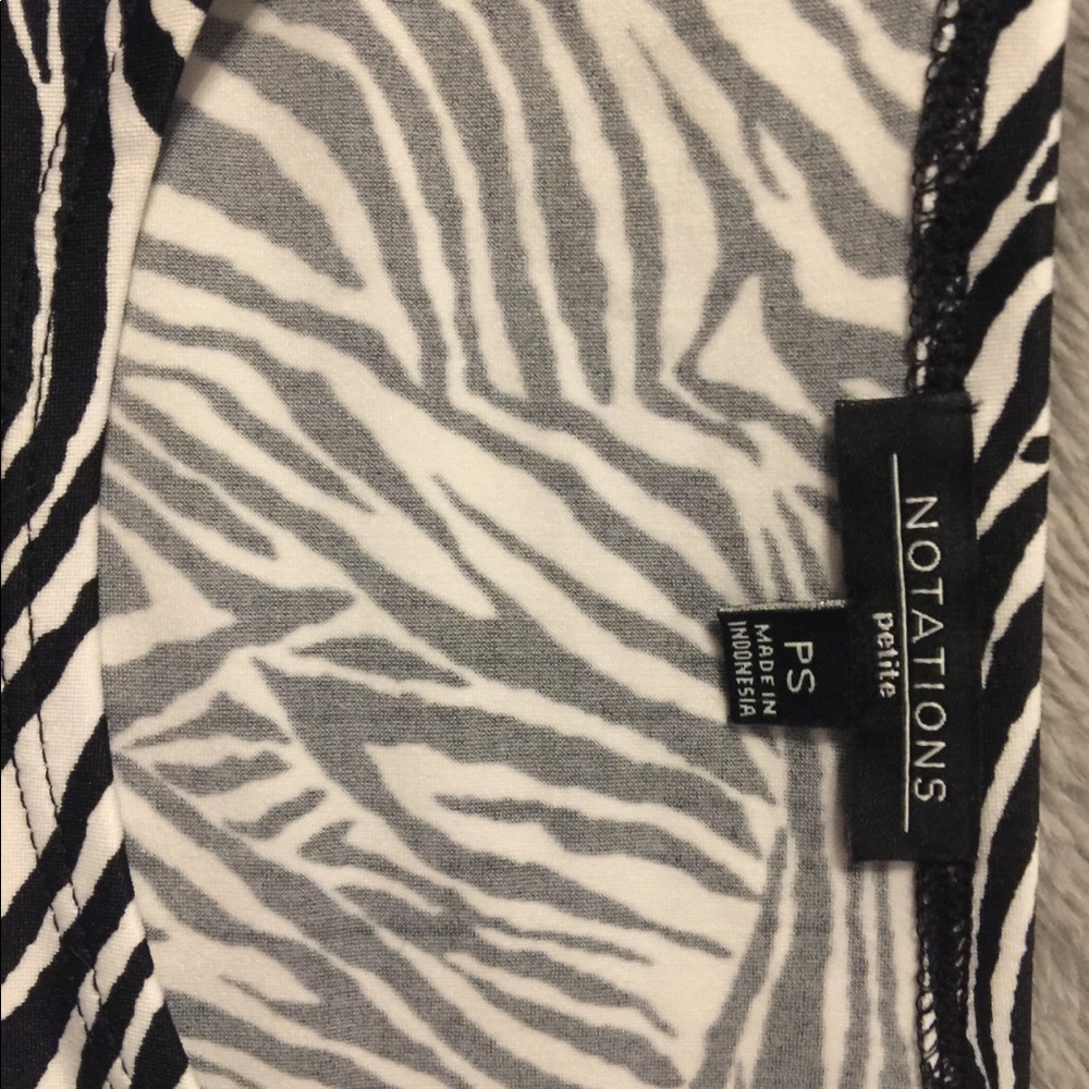 NWT black and white top